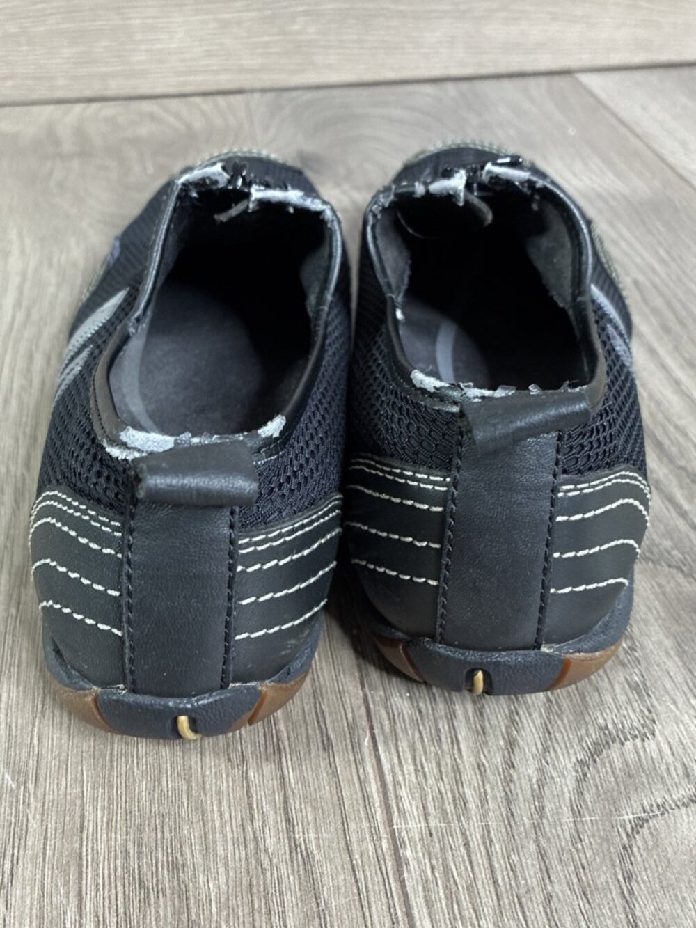 Merrell Barrado Women’s Size 7.5 Black Slip On Sneakers Shoes J73426 Used - Picture 6 of 10